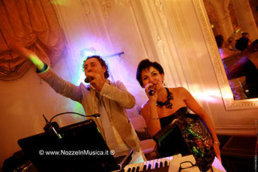 Cantante di piano bar