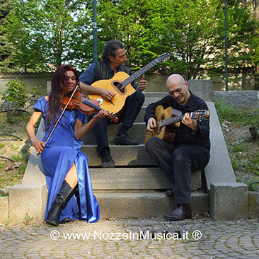 Cantanti, violinista, musicista per la cerimonia in Chiesa o al ristorante a partire da 150 euro